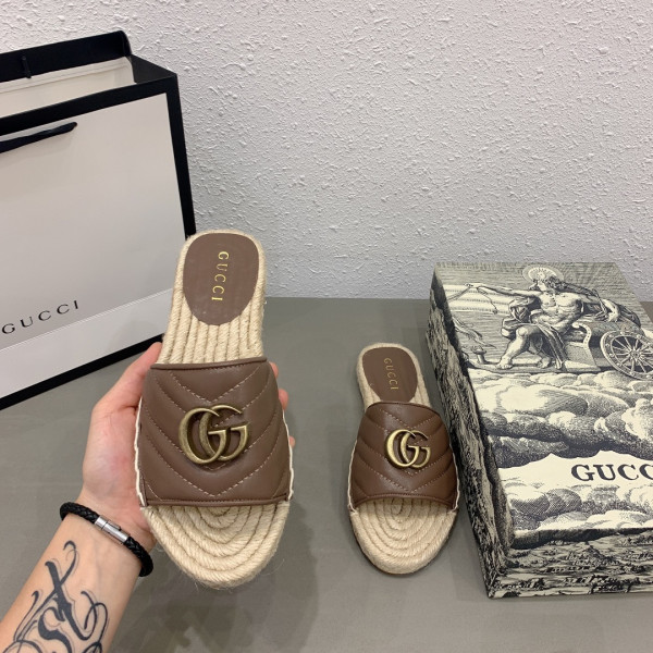 G*u*i leather espadrille sandal