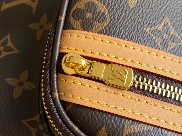 l0*is V*t0n bosphore backpack
