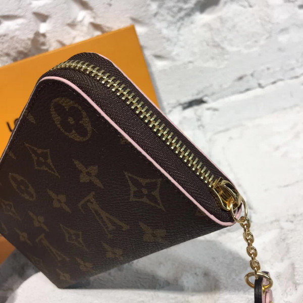 l0*is V*t0n wallet