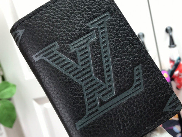 l0*is V*t0n pocket organizer