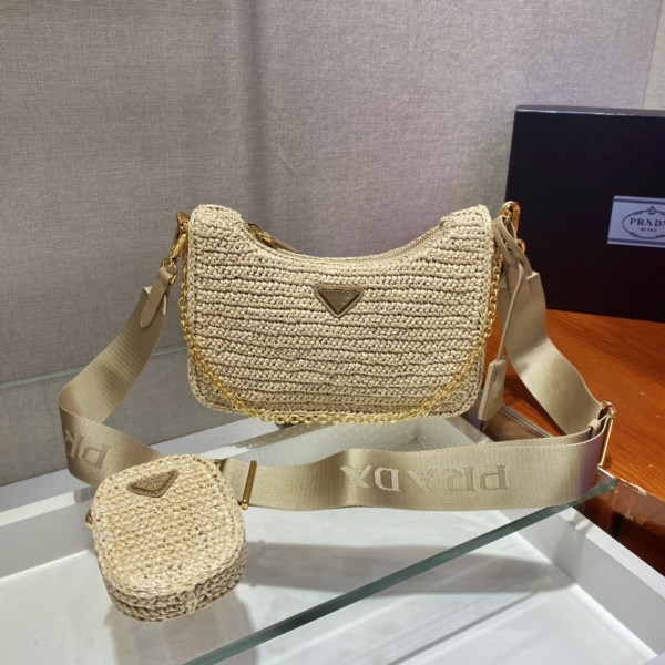 Pra*a re-edition 2005 raffia bag