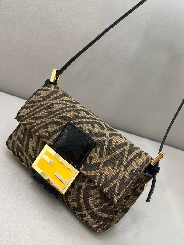 F**di mini baguette 1997
