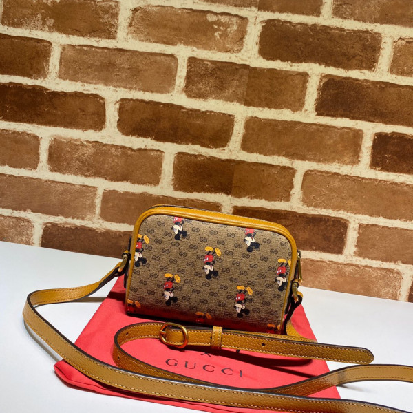 disney x G*u*i gg shoulder bag