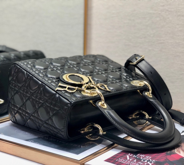LADY DIRO GOLD/SILVER-24CM