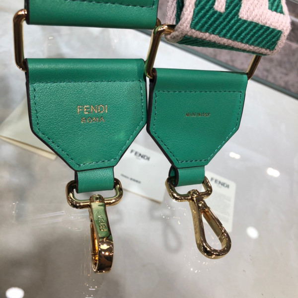 F**di strap you