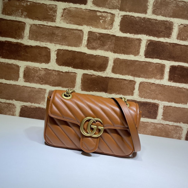 G*u*i gg marmont 22cm