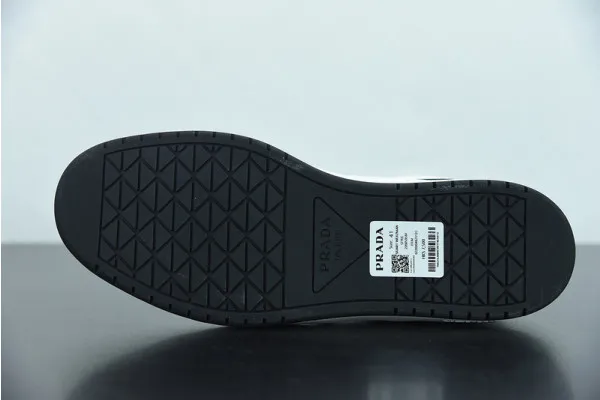 Pra*a  sneakers