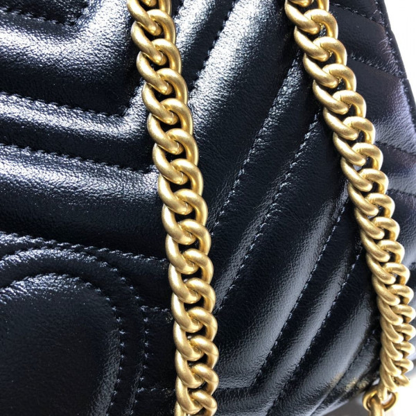 G*u*i gg marmont matelassé medium shoulder bag