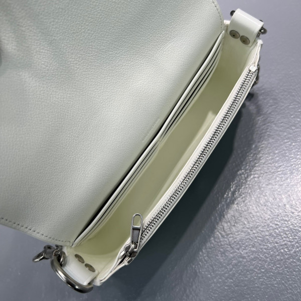Ba*len*cia*ga bondage wallet with chain