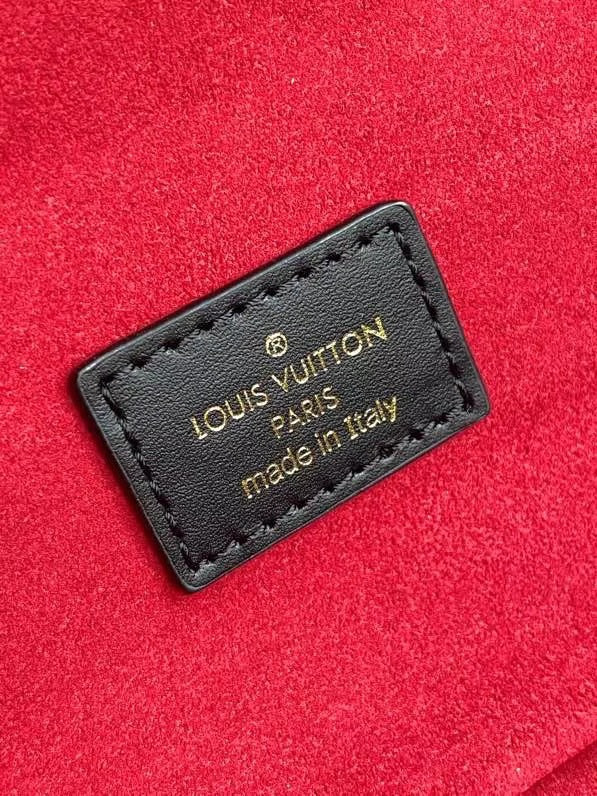 l0*is V*t0n vanity pm