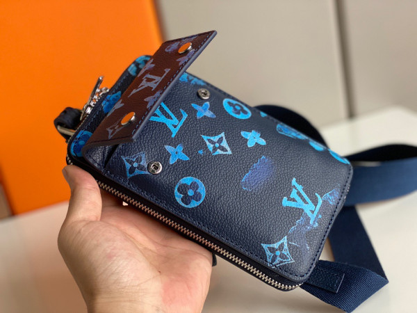 l0*is V*t0n phone pouch