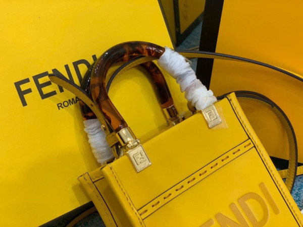 F**di mini sunshine shopper-13-18-6.5cm