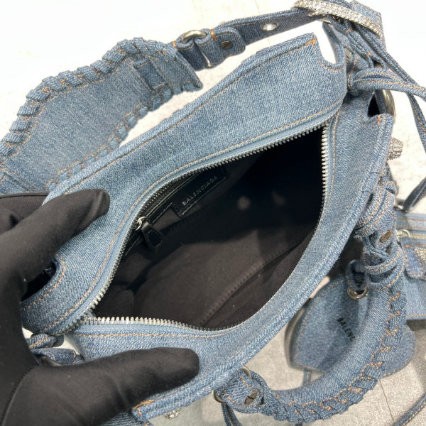 Ba*len*cia*ga neo cagole xs handbag