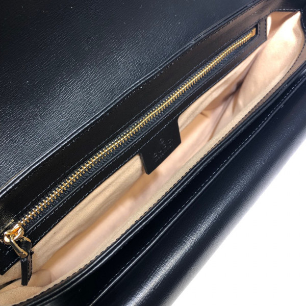 G*u*i marina small bag