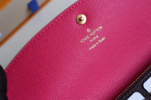 l0*is V*t0n emilie wallet