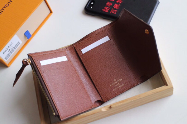 l0*is V*t0n victorine wallet