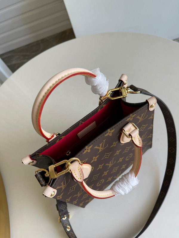 l0*is V*t0n petit sac plat