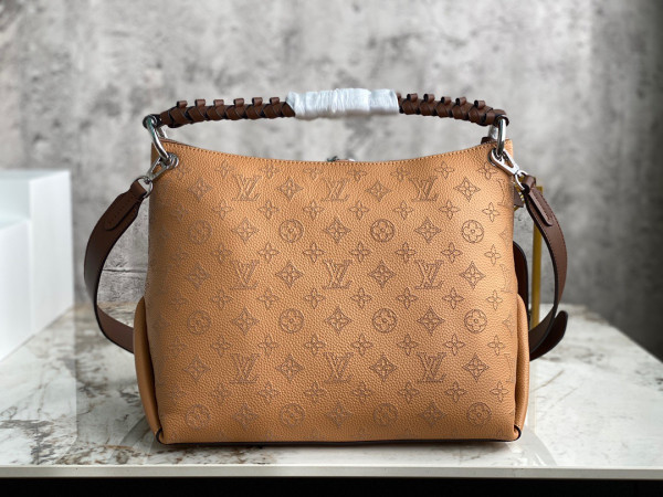 l0*is V*t0n beaubourg hobo mm