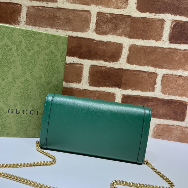 G*u*i diana chain wallet with bamboo