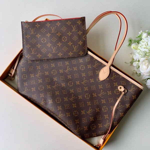 l0*is V*t0n neverfull mm