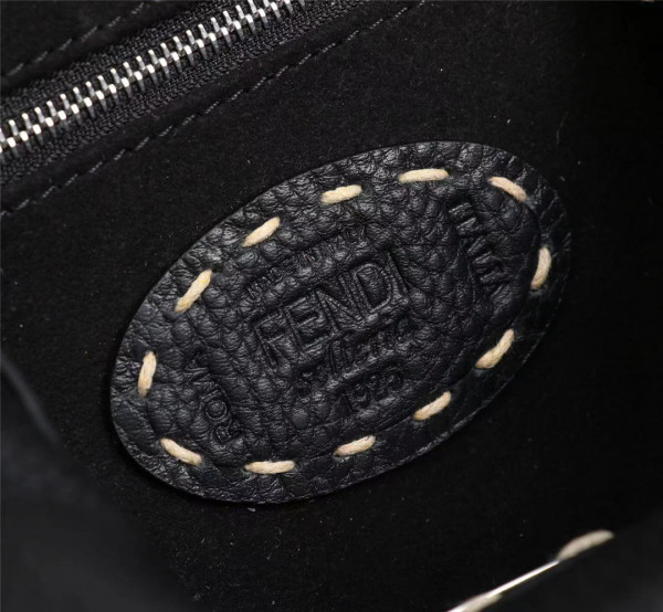 F**di peekaboo mini bag-18-23-11cm