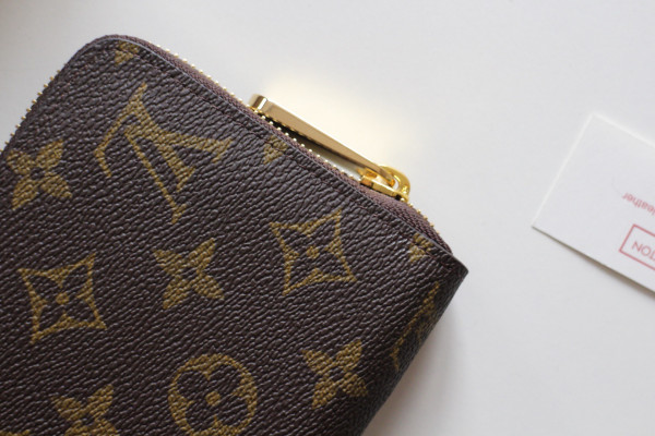 l0*is V*t0n zippy wallet