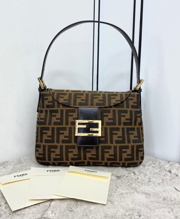 F**di vintage bag