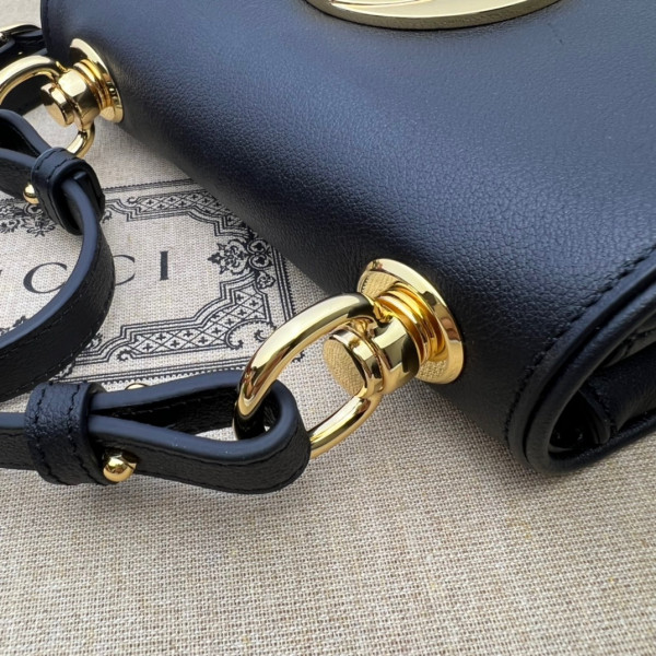 G*u*i blondie mini bag