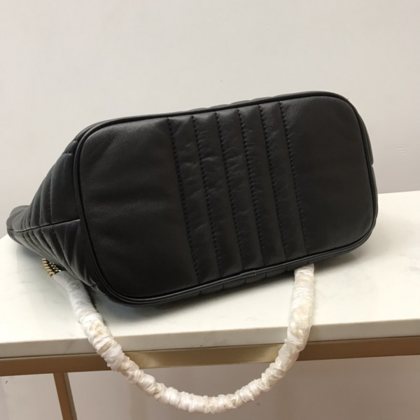 B**rry medium quilted lambskin lola bucket bag
