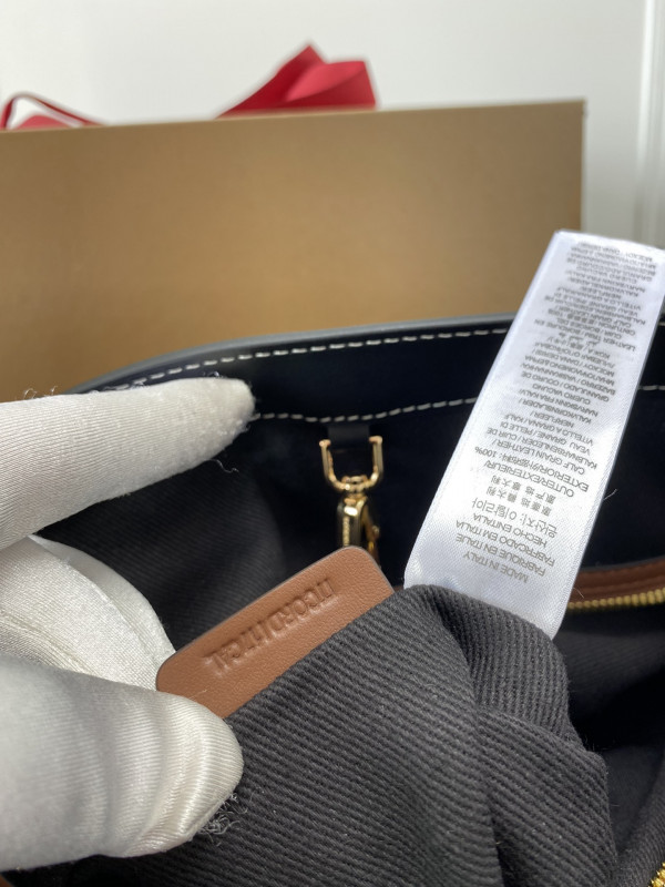 B**rry leather tote
