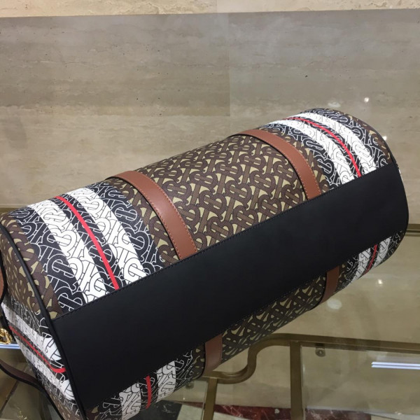 B**rry barrel bag