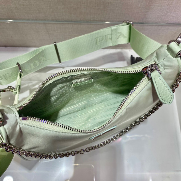 Pra*a re-edition 2005 nylon shoulder bag