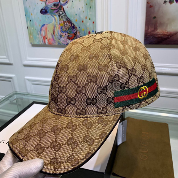 G*u*i hat