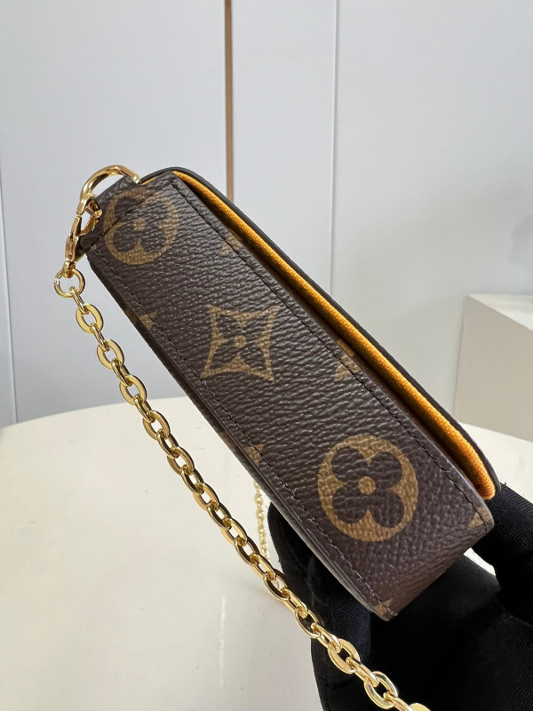 l0*is V*t0n pochette fÉlicie