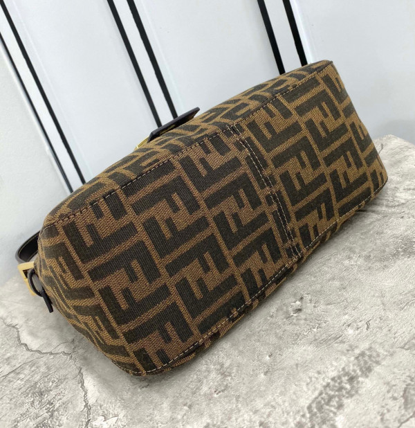 F**di vintage bag
