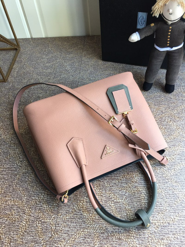 Pra*a double bag