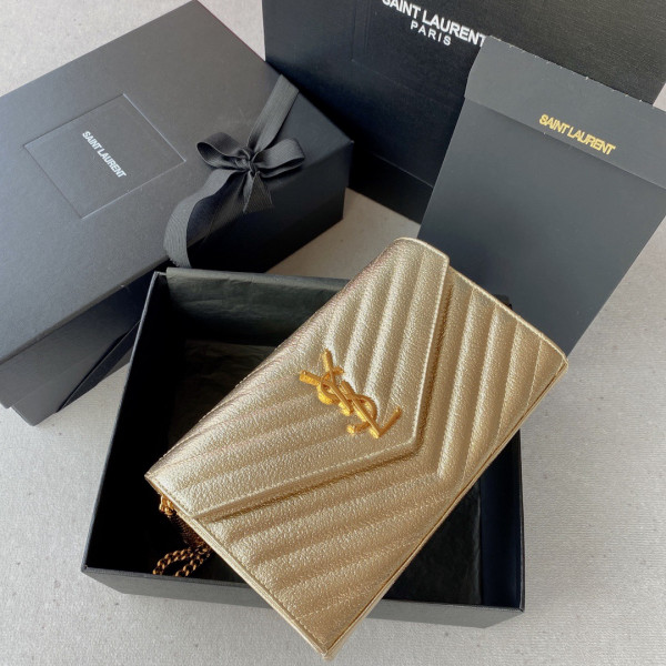 Y*L cassandre matelassÉ chain wallet