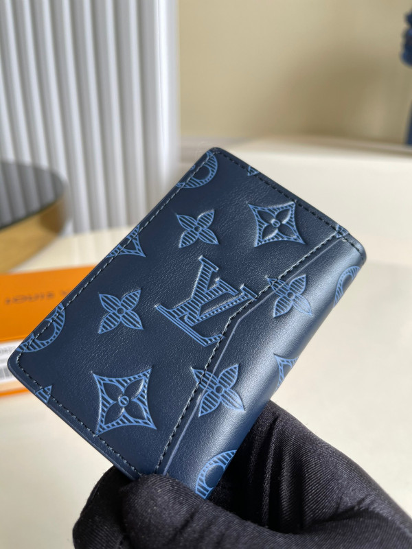 l0*is V*t0n pocket organizer