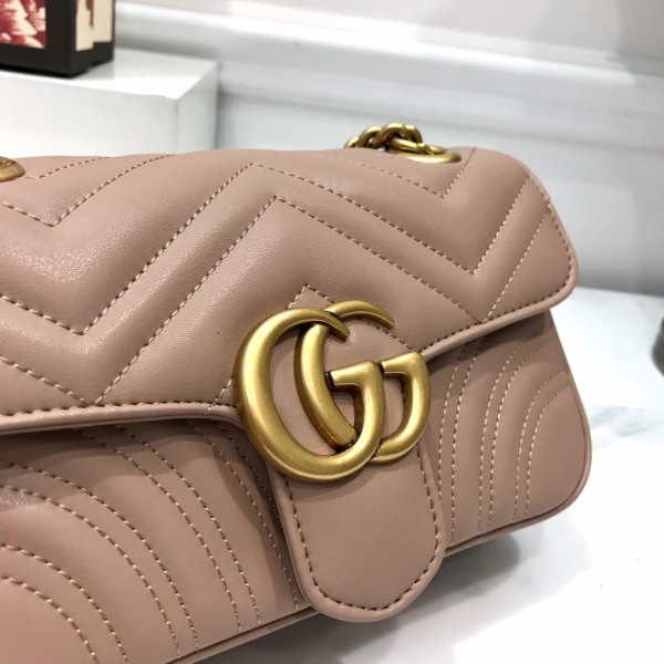 G*u*i gg marmont 22cm