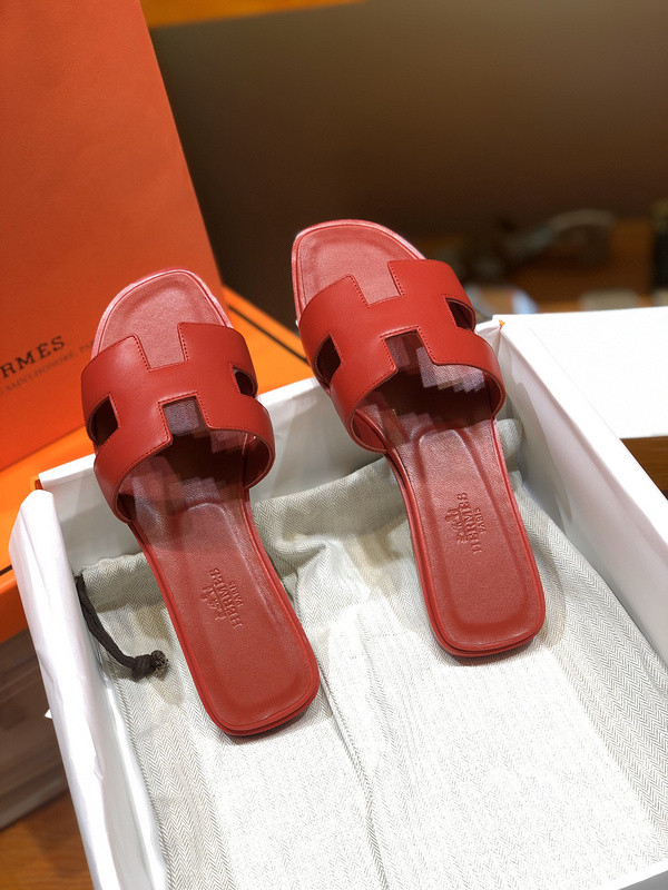 H**mes sandal