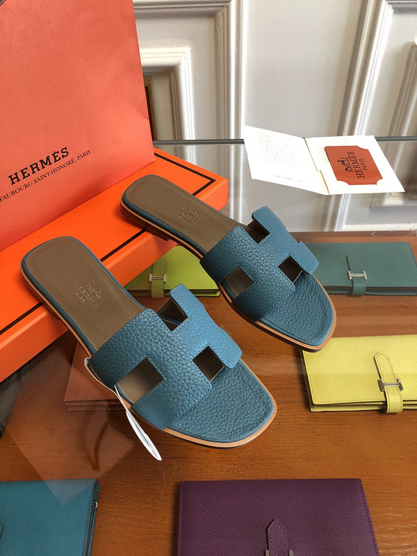 H**mes sandal