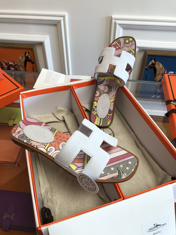 H**mes sandal