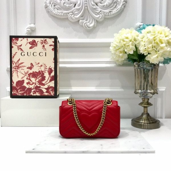 G*u*i gg marmont 22cm