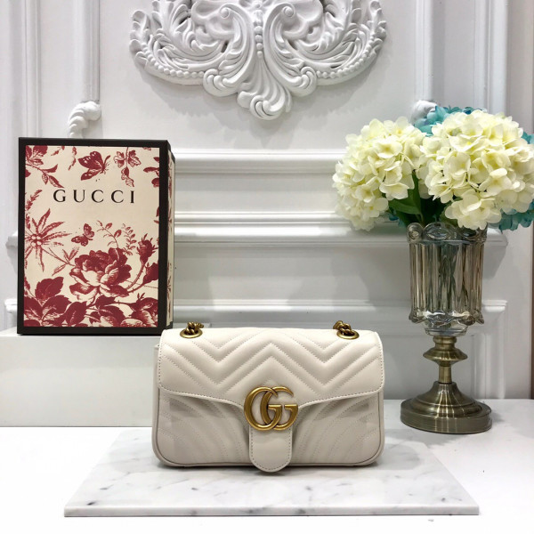 G*u*i gg marmont 26cm