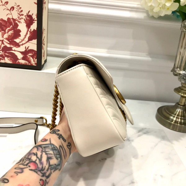 G*u*i gg marmont 26cm