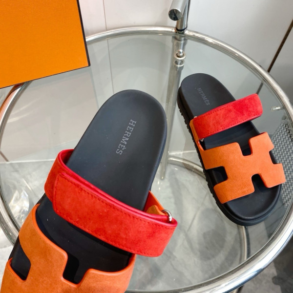 H**mes sandal