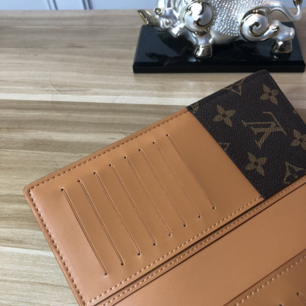 l0*is V*t0n brazza wallet
