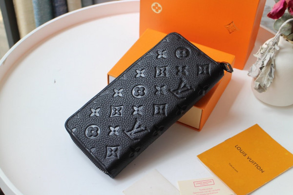 l0*is V*t0n zippy wallet