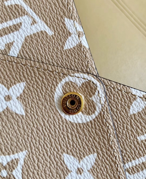 l0*is V*t0n pochette kirigami