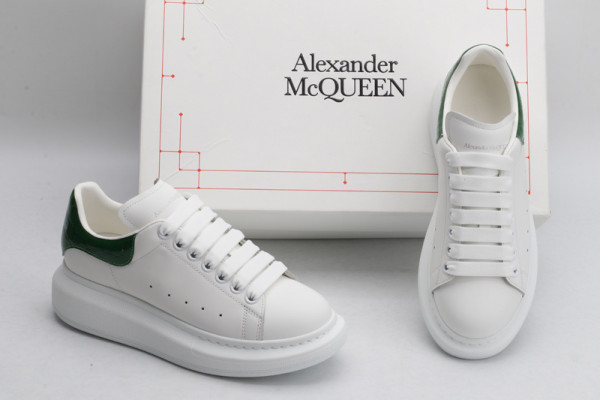 ale*d*r M*Q*en oversized sneaker